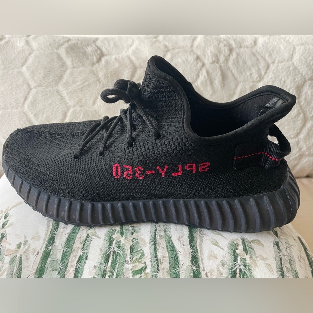 Adidas Yeezy Boost 350 V2 Black/Red “bred” (REPS)